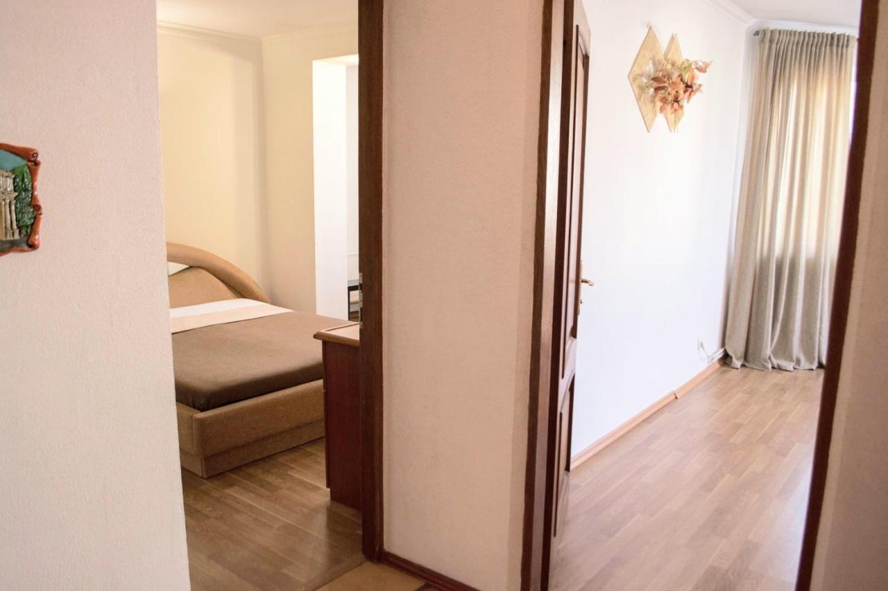 Stefan Cel Mare Apartment Кишинев Екстериор снимка